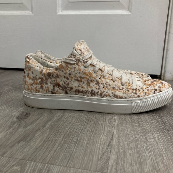 John varvatos Collection REED LOW TOP SNEAKER.
Size 9.5 or 42.5 EU - Picture 8 of 11